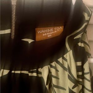 Wahine Toa “Kalo Design” Black with Green Kalo